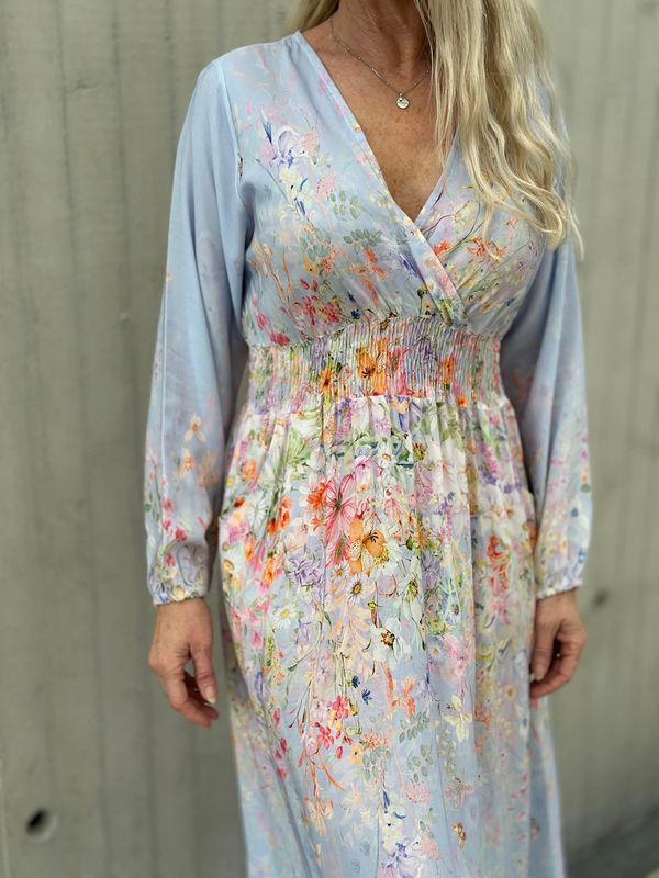 Nikki dress lys blå
