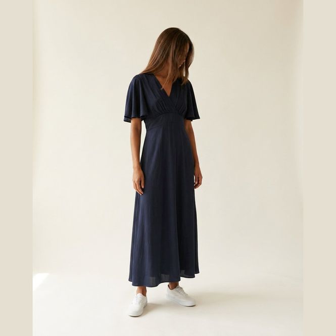Hovedbilde Pernille kjole solid satin blå